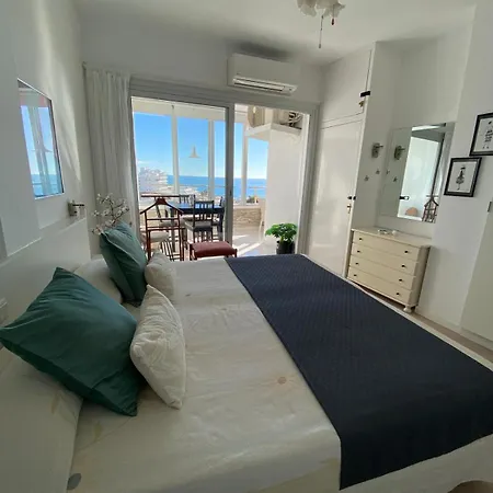 Alessandra Sea Wave Apartment Fuengirola