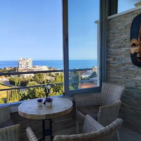 Alessandra Sea Wave Apartment *