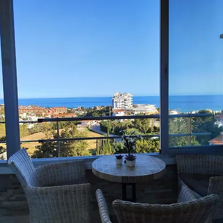 Alessandra Sea Wave Apartment